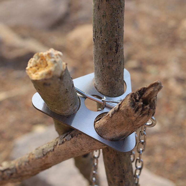 Stainless Steel Camping Tripod - Outdoor Camping Kitchen Table recension och pris